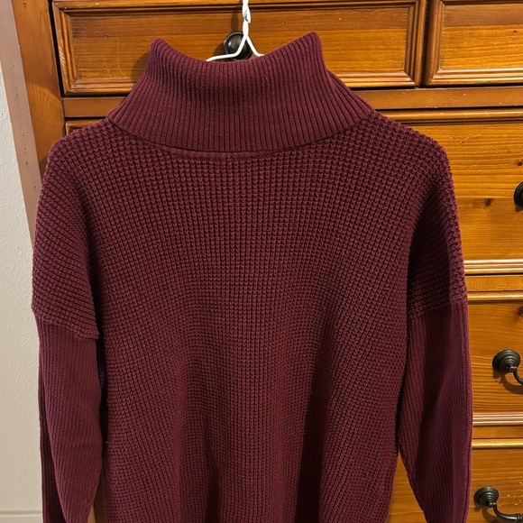 Michael Kors Red Chunky Knit Turtleneck Sweater - Picture 1 of 4